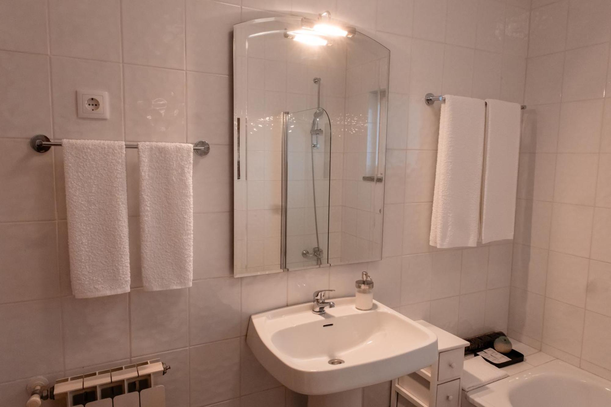 Hotel Casal da Viúva Armamar Habitación foto